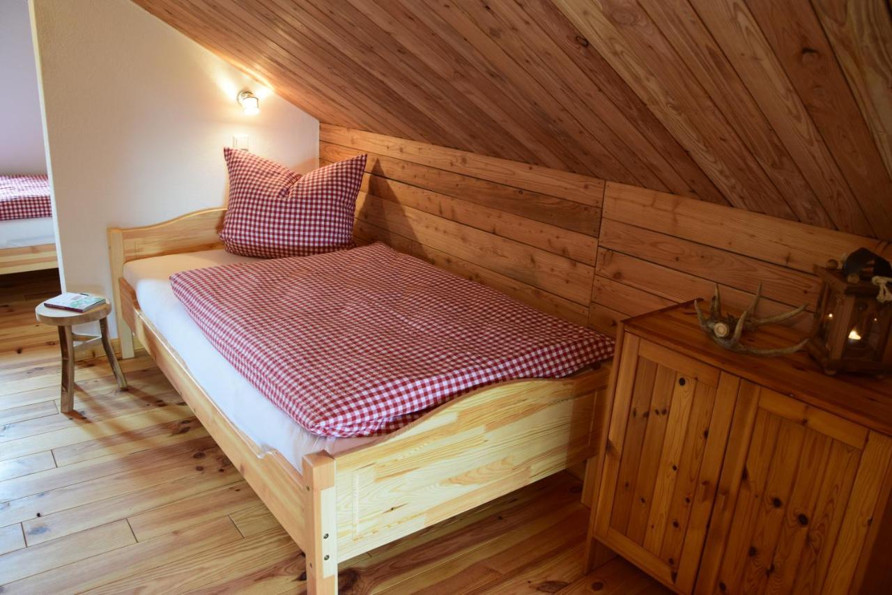 Ferienhaus Pirmes Buch  ภายนอก รูปภาพ